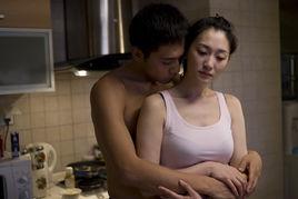 美剧床戏 照片,揭秘美剧床戏幕后照片背后的故事