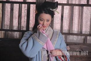 甘婷婷删减床戏,坚守底线，塑造清新形象