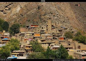 桃坪羌寨图片,桃坪羌寨的古老魅力与自然风光