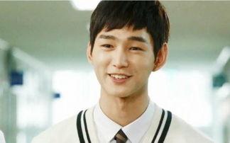 韩国单眼皮男明星,揭秘韩国单眼皮男明星的独特风采