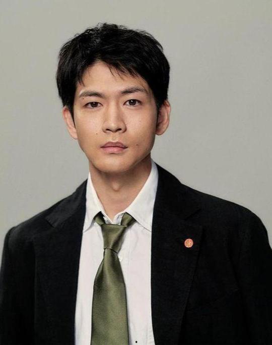 演日本人的男演员,盘点那些深入人心的日本男演员