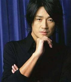 日本沧桑歌曲,日本沧桑歌曲的深情演绎